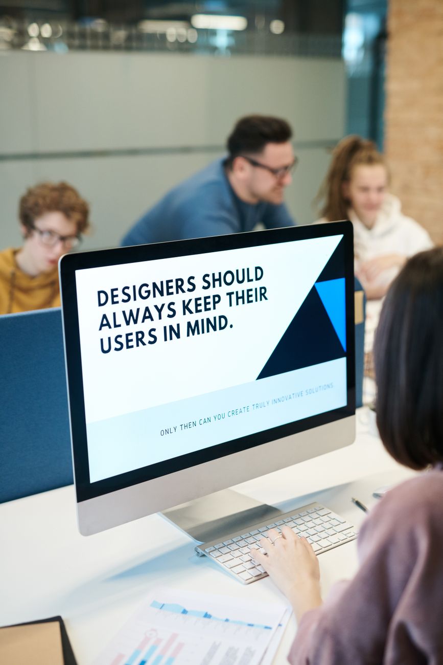 From First Impression to Everyday Utility: Optimizing User Journeys Across Digital Products